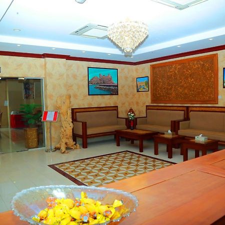 Royal Hotel Muscat Exterior photo