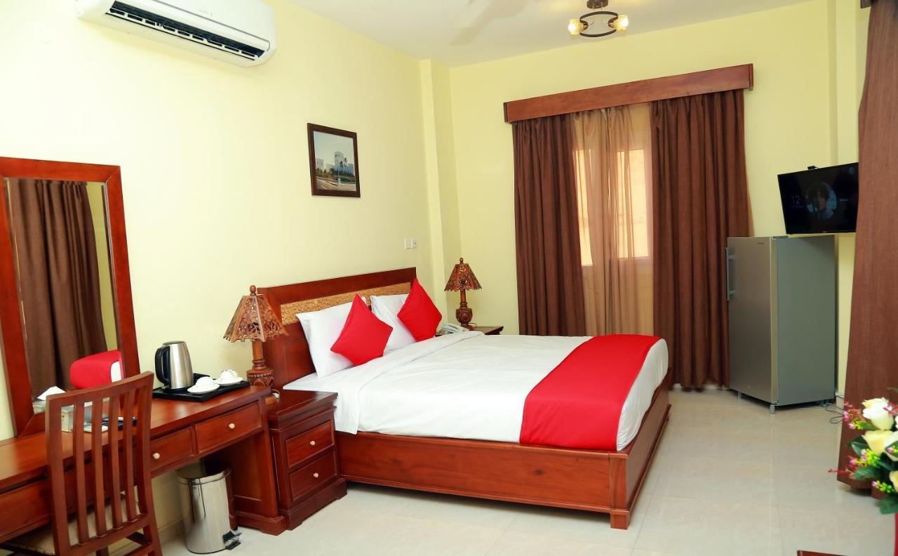 Royal Hotel Muscat Exterior photo
